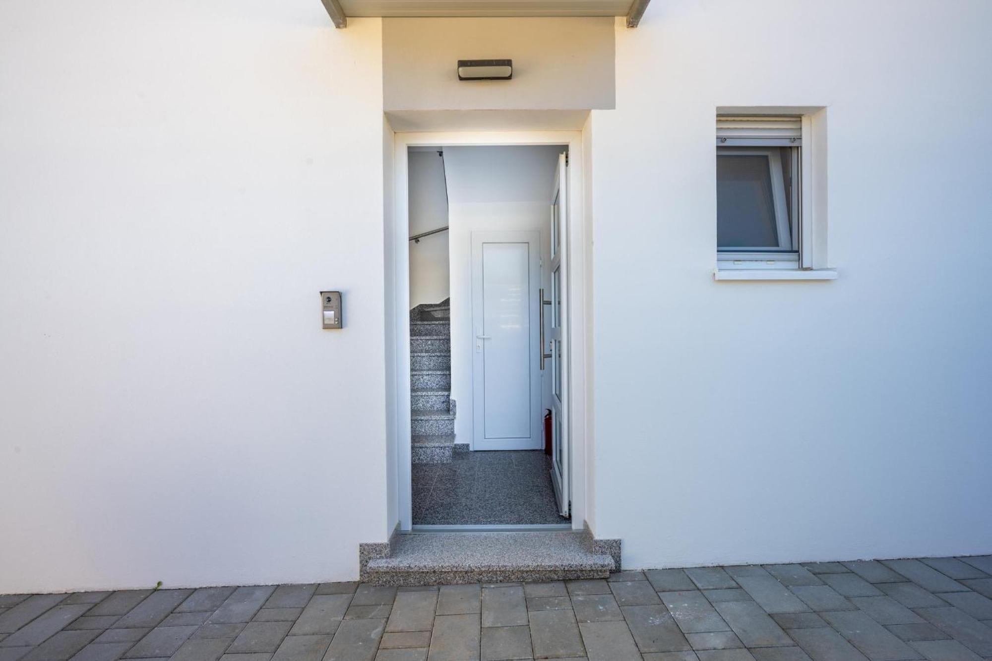 Villa Ema And Ana Pula Exterior foto